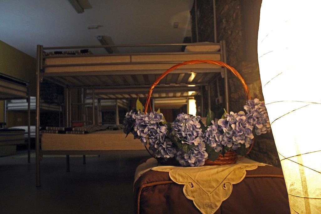 Albergue San Lazaro Sarria Pokoj fotografie