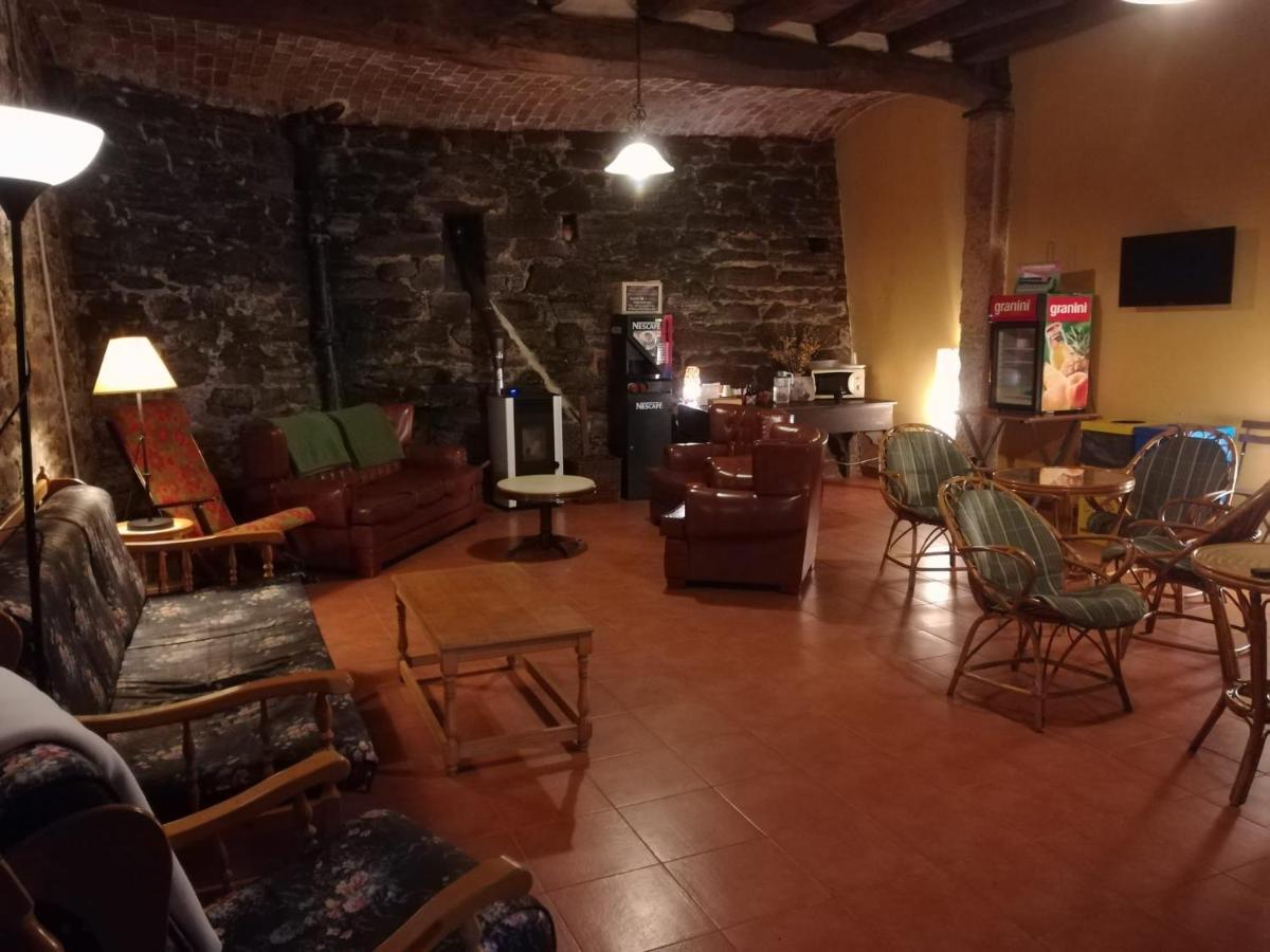 Albergue San Lazaro Sarria Exteriér fotografie