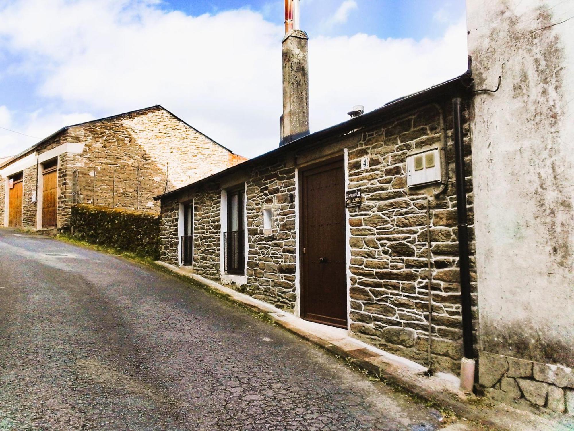 Albergue San Lazaro Sarria Exteriér fotografie