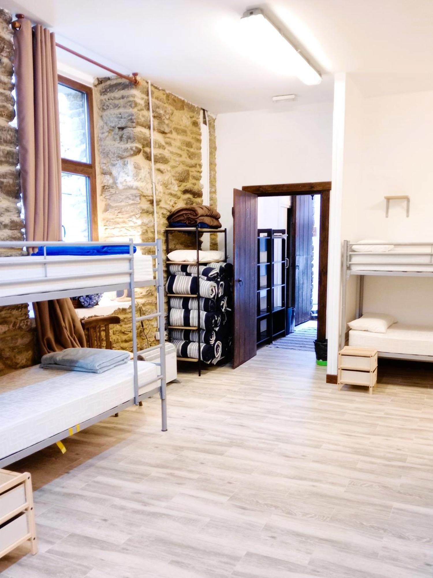 Albergue San Lazaro Sarria Exteriér fotografie